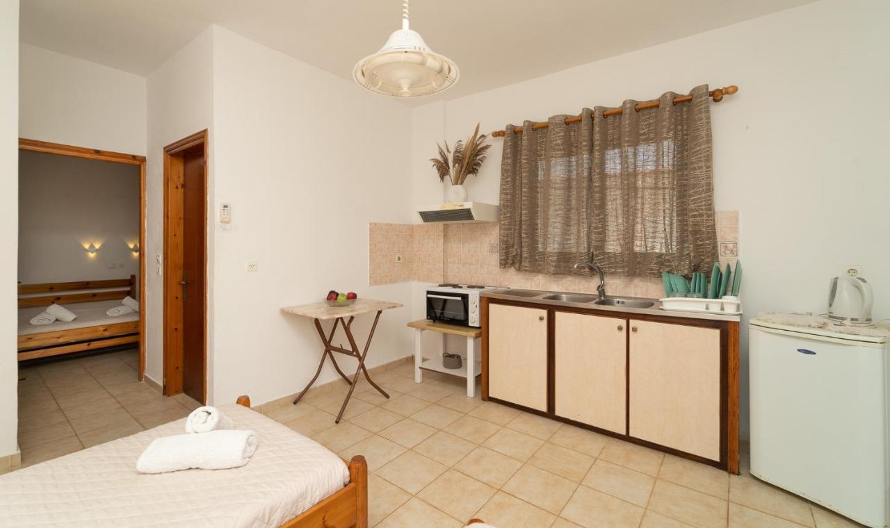 Tsimiklis Apartment